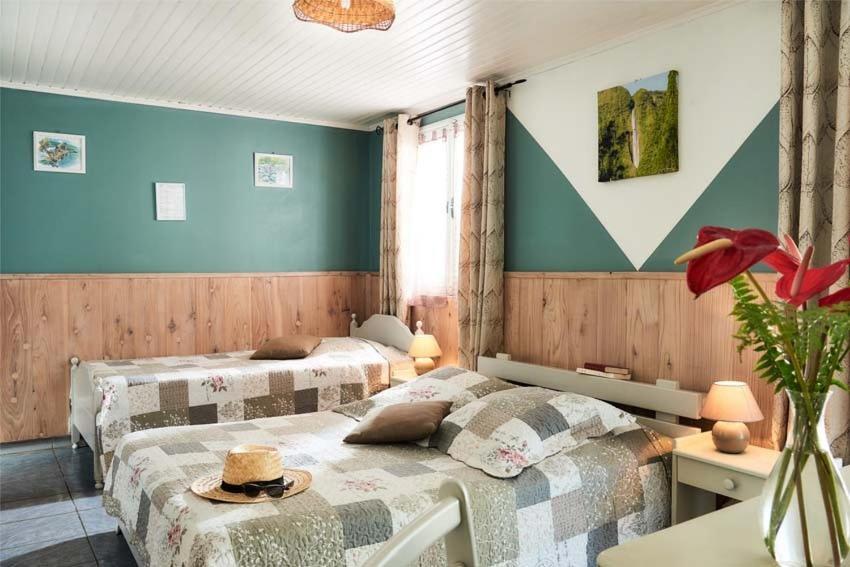 Chez Mamie Bed & Breakfast Les Avirons Ngoại thất bức ảnh